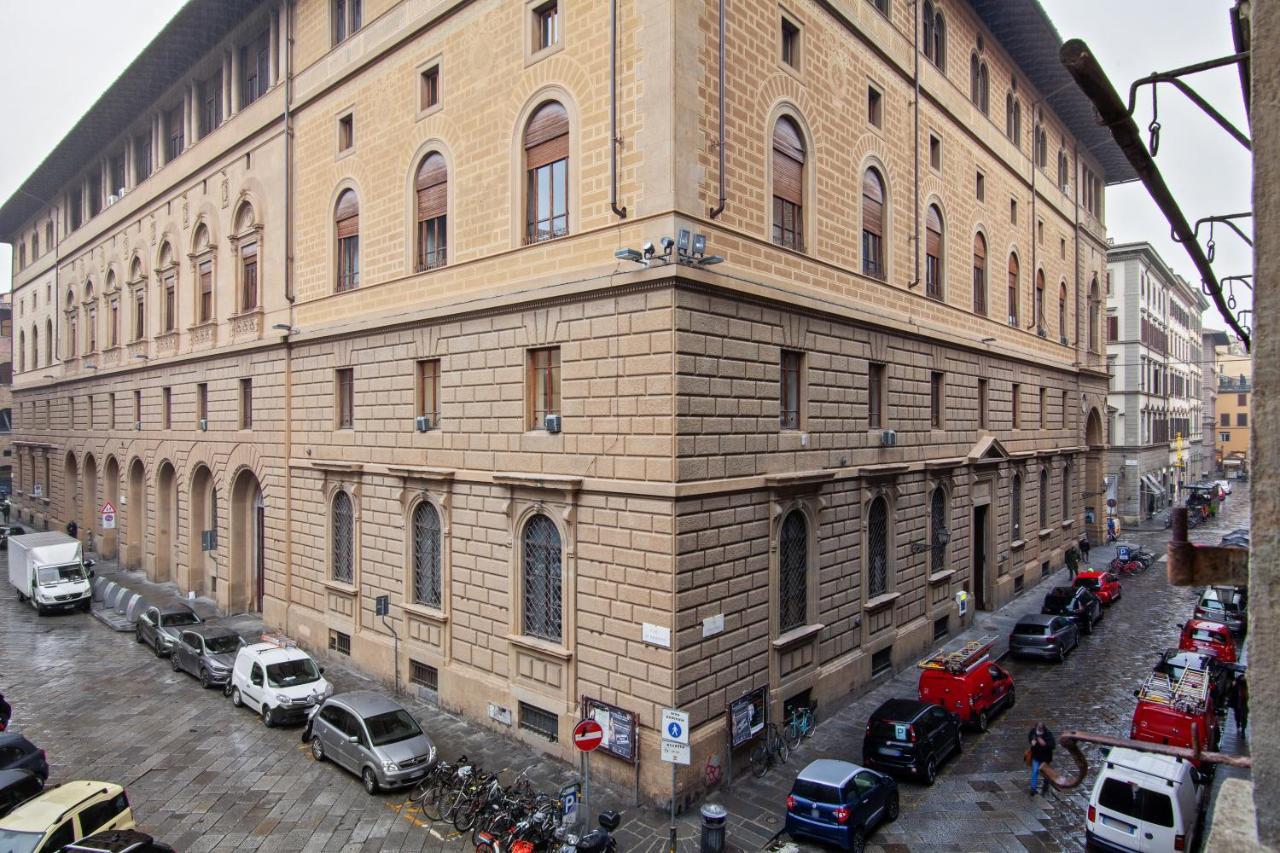 Porta Rossa Apartments Near Ponte Vecchio Флоренція Екстер'єр фото